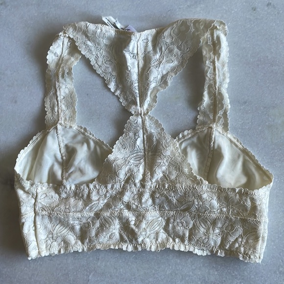 Free People | Galloon Racerback Stretch Lace Bralette - size Medium - Picture 4 of 4